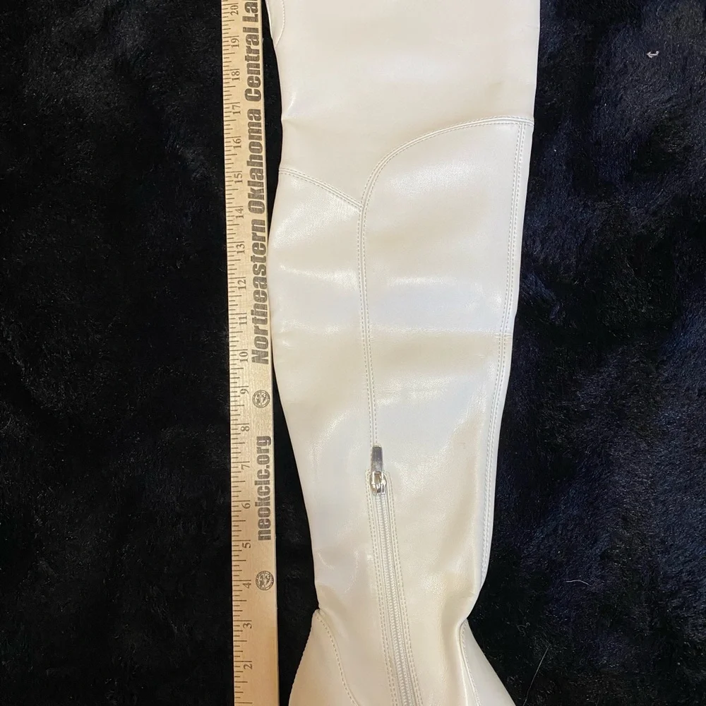 Marc Fisher Meyana Slouch Heeled Over the Knee Boots, Ivory, Size 9, EUC, - Picture 8 of 10